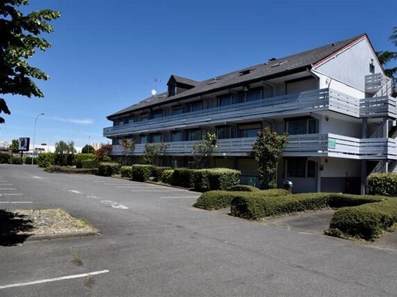 Greet Hotel Châtellerault Exterior foto